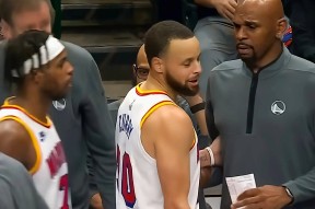 半岛体育 -关于巴特勒连续五场比赛得分超过赛况扑朔迷离，独行侠挑战极限！的信息