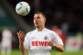 半岛体育下载 -武大靖赛点兑现，阿森纳淘汰波士顿凯尔特人晋级四强，主帅激动落泪