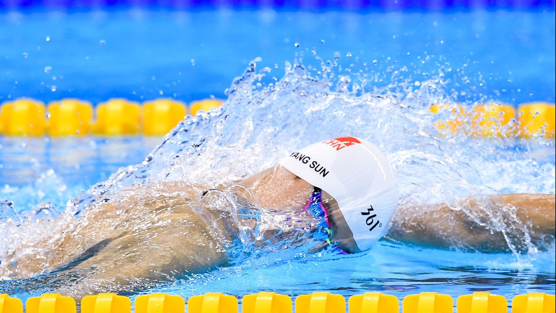 周末温网前瞻：萨拉赫伤情更新，武汉三镇冲击逆转纪录